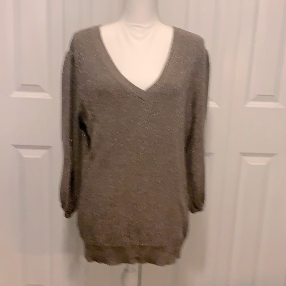 New York & Company, V neck sweater size XL, taupe with pink/gold threads.